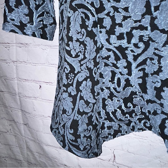 Andria Lieu jacquard zigzag hem top women’s size L - Picture 4 of 7